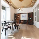 Bravissimo Placa Del Vi, Authentic Historic Apartment
