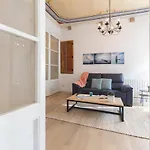 Bravissimo Placa Del Vi, Authentic Historic Apartment
