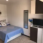Berni\'S House Empuriabrava
