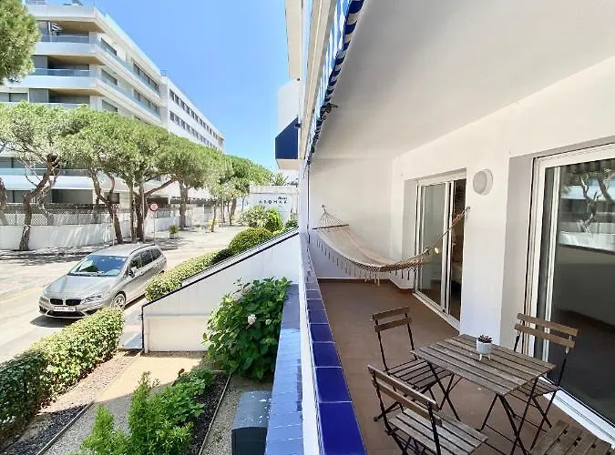 Habitat Barcelona Apartment