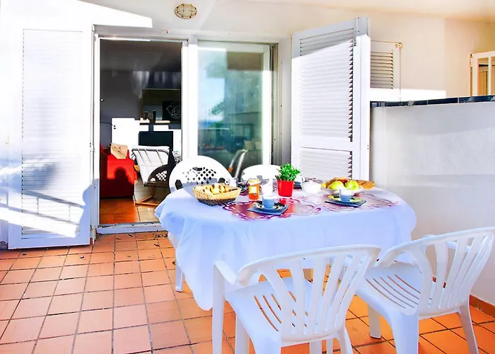 Apartment Platja De Roses-1 By Interhome