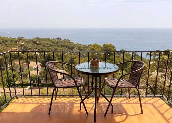 Wonderful Apartment With Outstanding Views - Calella De Palfrugell
