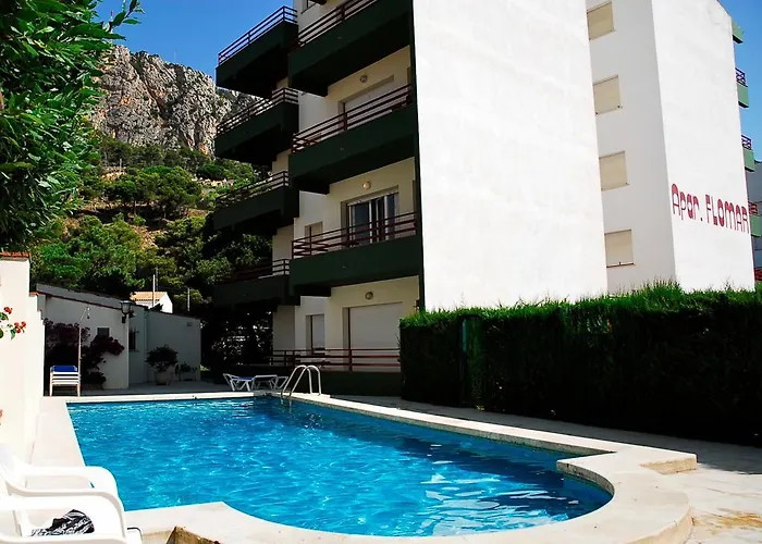Apartamentos Flomar
