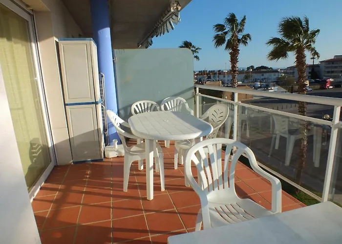 Apartamento En Port Canigo, Roses: 2 Hab, Terraza, Piscina Comunitaria. - Es-204-29