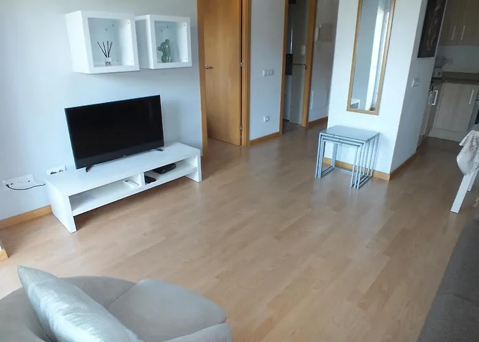 Apartamento Acogedor Con Piscina Comunitaria Y Parking En Roses, Cerca De La Playa Y Atracciones - Es-204-39