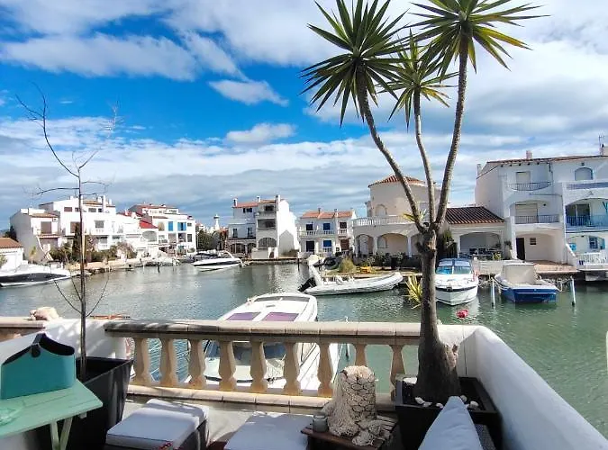 Canal Empuries