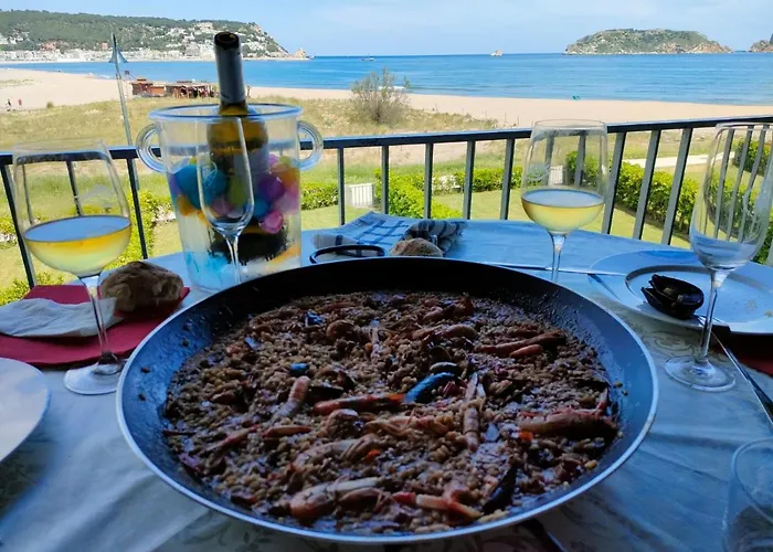 Pis A Peu De Platja Amb Vistes