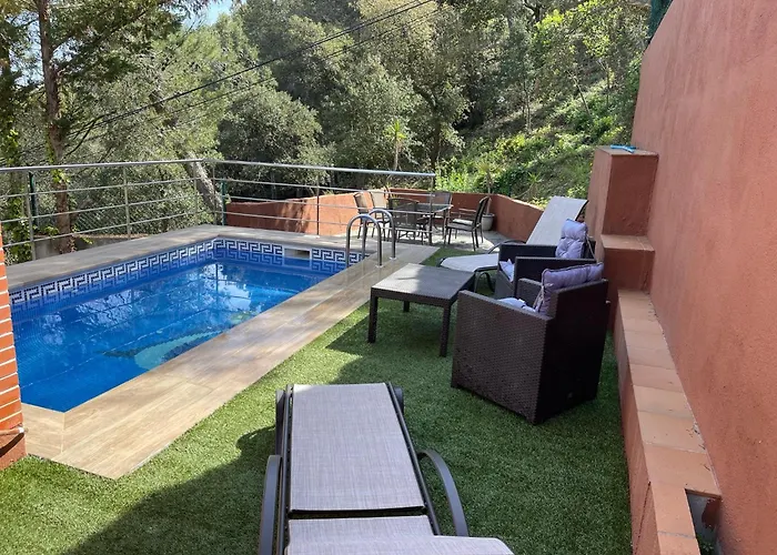 Villa for 2 families