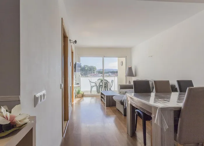 Apartamento A 30M De La Playa De Riells, Para 4 Personas, Con Terraza Y Parking. - Es-325-14