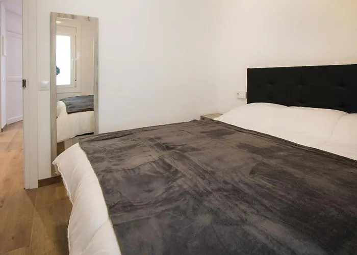 Amazing Apartment In Blanes With Kitchen