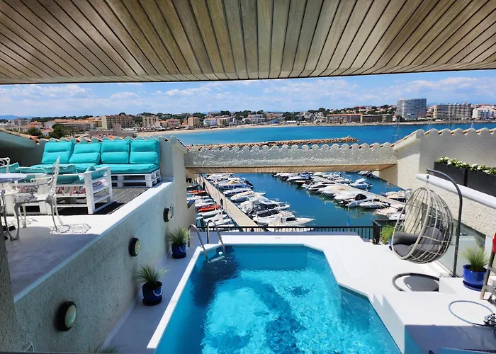 Solo Atico Guest Suites