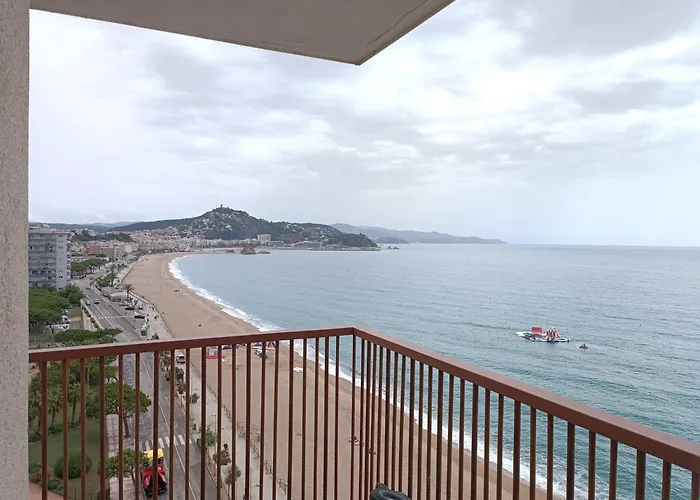 Aiguaneu Apartaments Els Pins