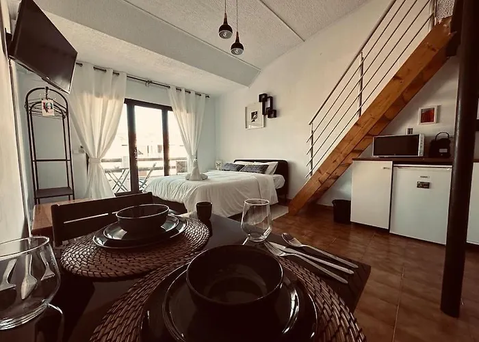 One Loft & Style Blue Canal
