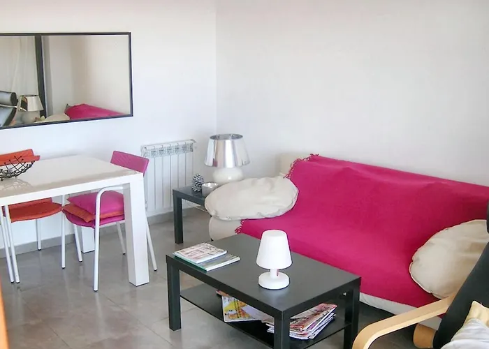 Charming Apartment In Palamos With Sea View And Terrace - 65 Sqm