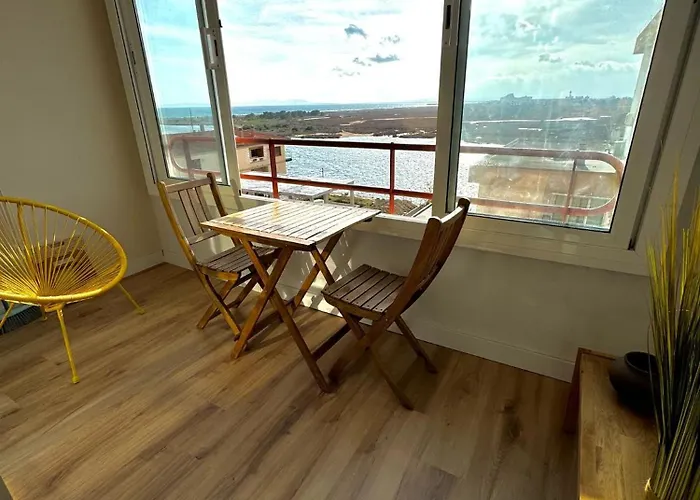 Studio Roses Vue Mer