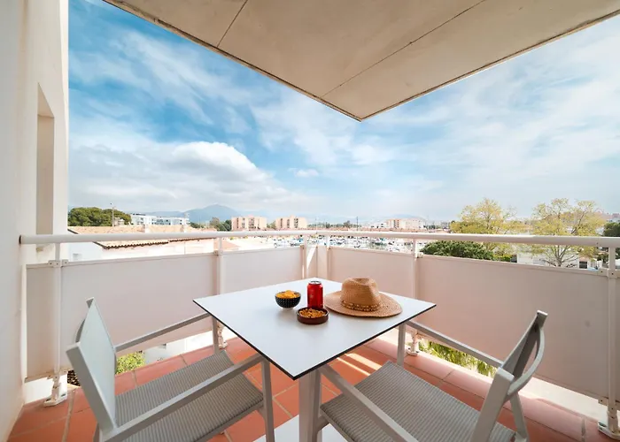 Vista Roses Mar - Apartamento con Piscina