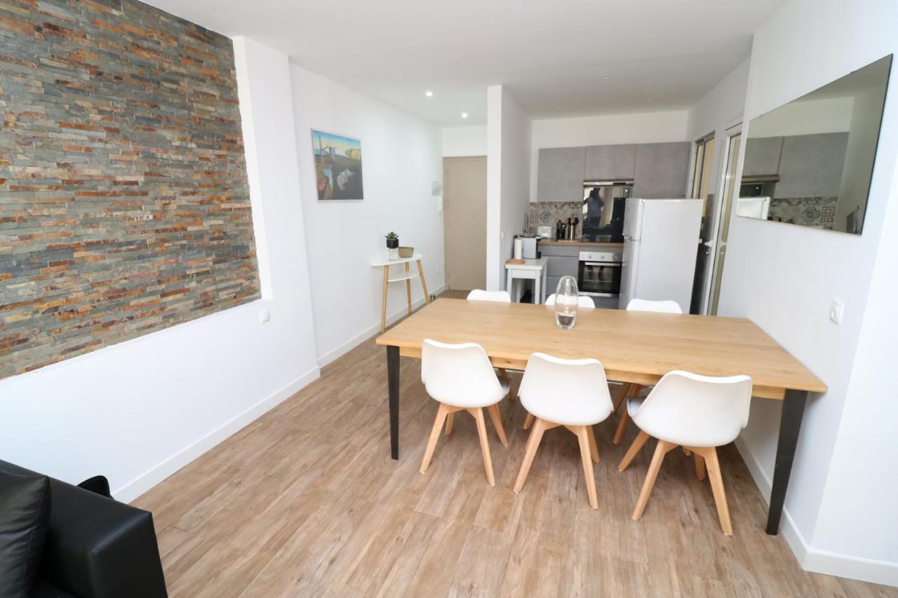 Frances Masia Apartment *