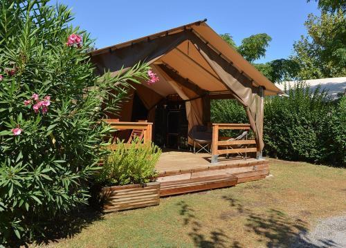 Camping Nautic Almata Apartment