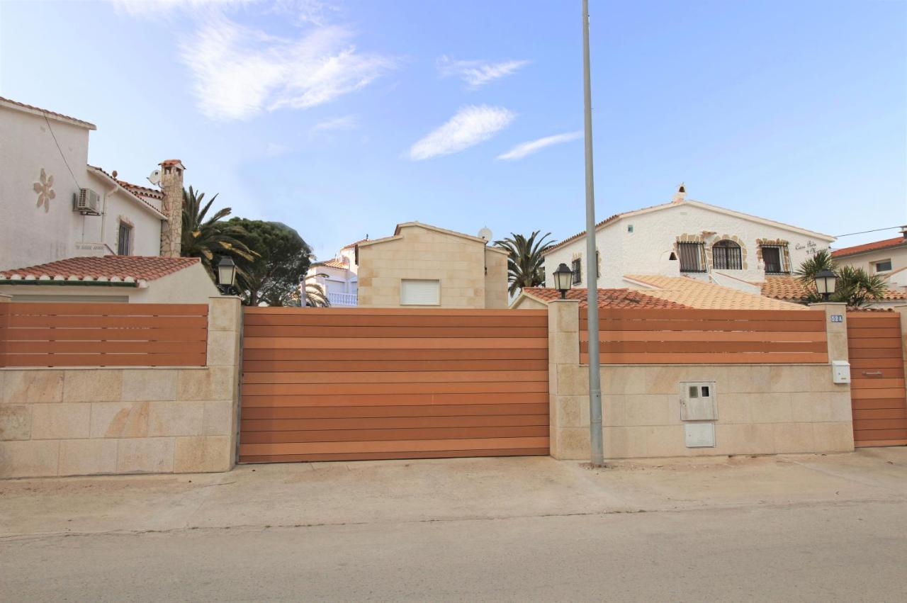 Villa Apart-rent Ter 0031 *