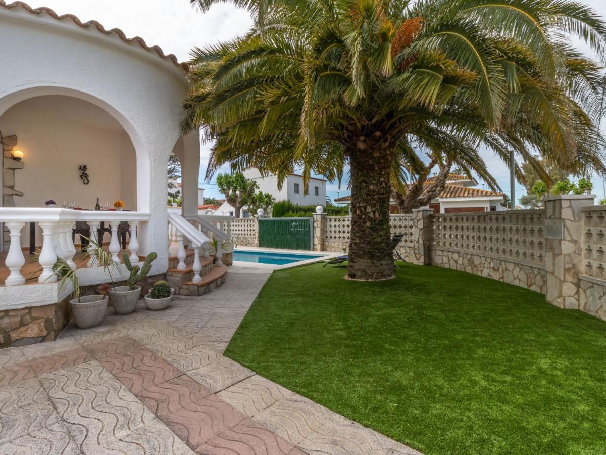 House By Interhome Ampuriabrava