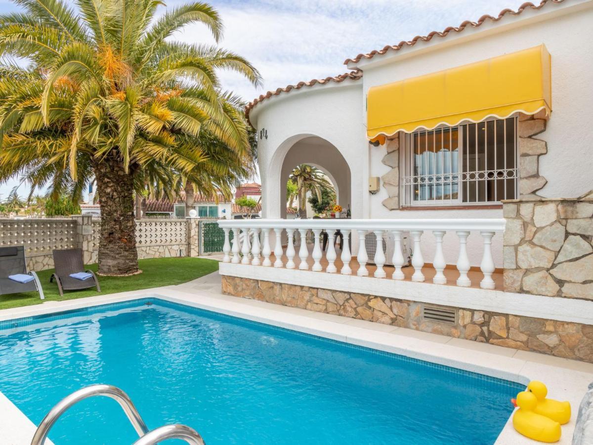 House By Interhome Ampuriabrava