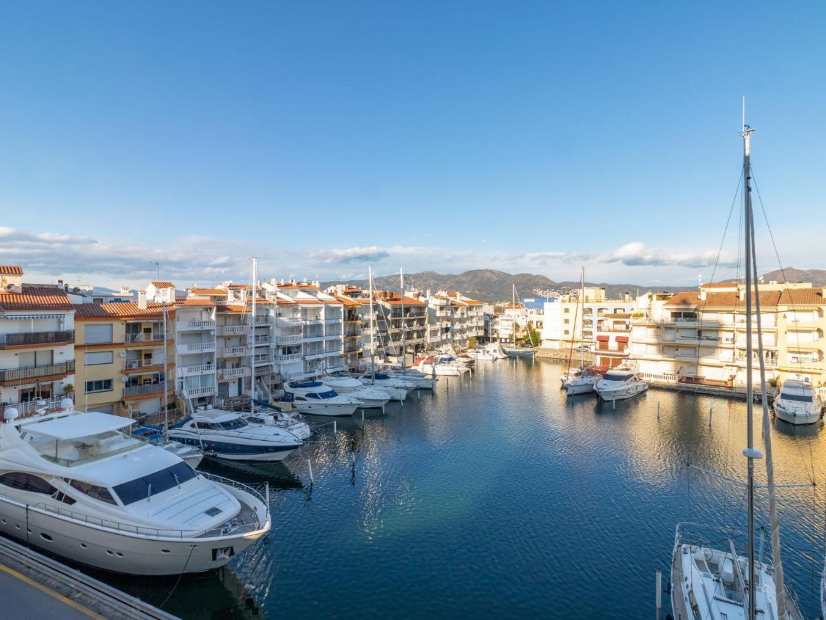 Apartment Club Nautic-24 By Interhome