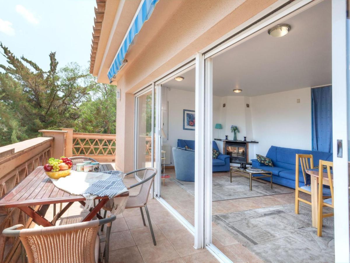 Niviroma By Interhome Llançà