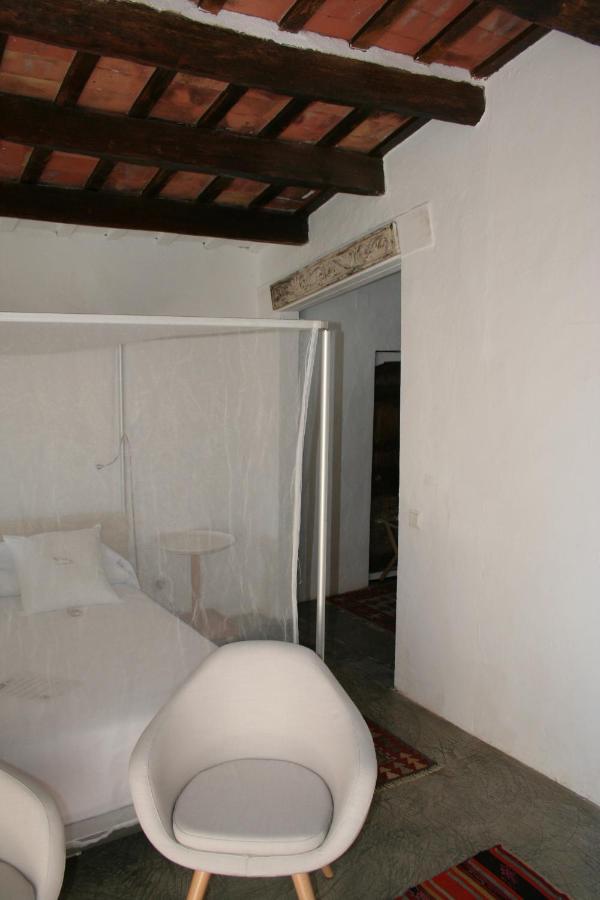 Le Rondini Bed & Breakfast *