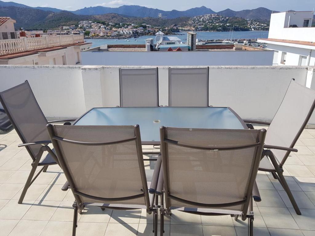 Apartament Port De Apartment