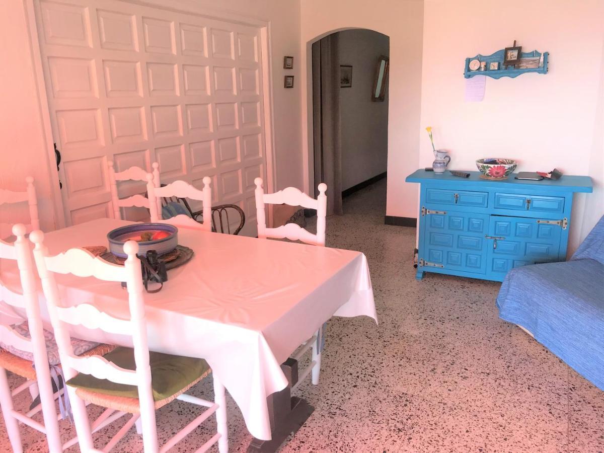 Apartamento En Con Vistas Al Mar A 50 Metros De La Playa