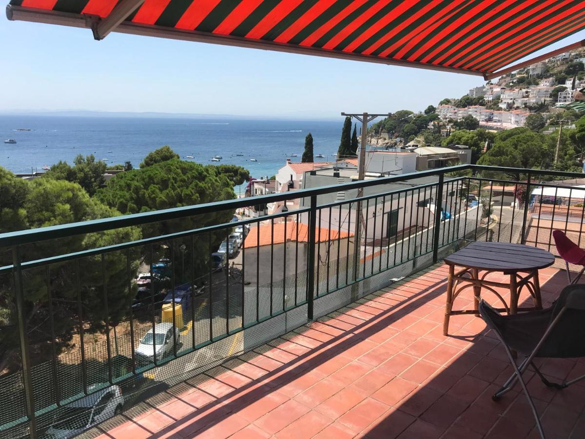 Apartamento En Con Vistas Al Mar A 50 Metros De La Playa * Roses