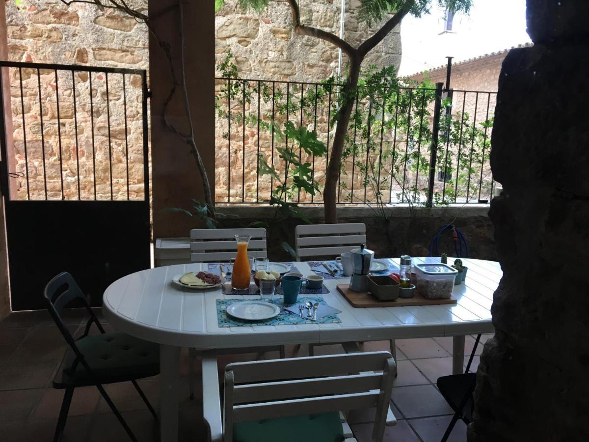 Les Olives At Artist's House Bed and breakfast Las Olivas