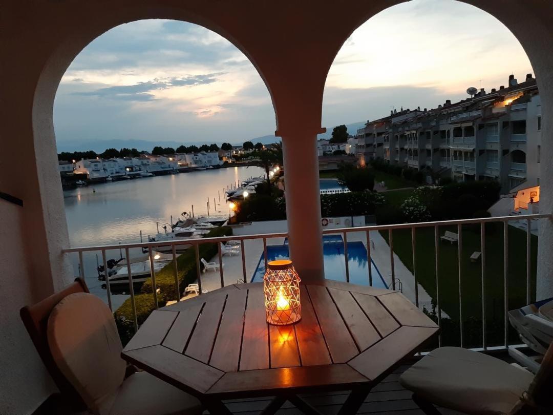 Apartment Appartement Avec Vue Magnifique Sur Le Lac De Sant Maurici, Pass