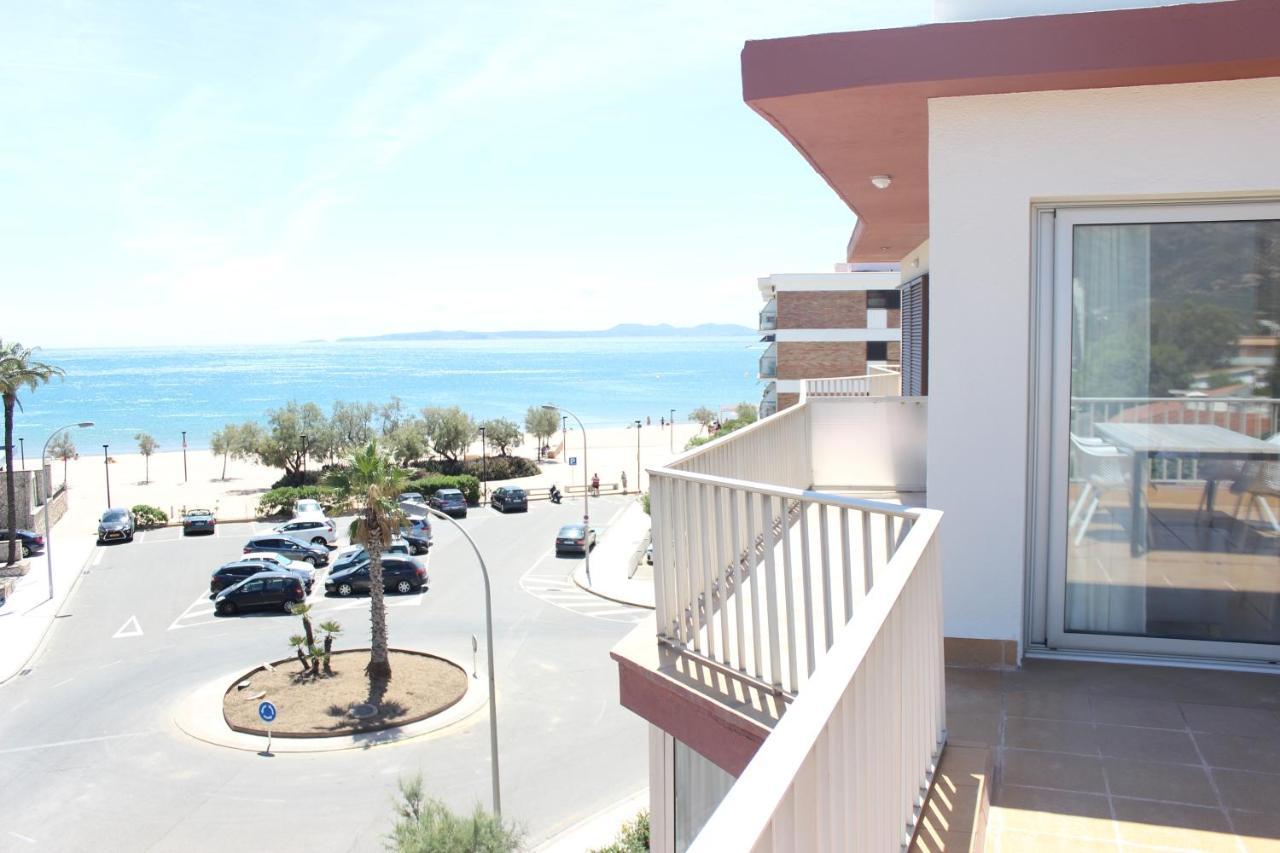 Beautiful Loft, Huge Sunny Terrace, View Over The And Sea