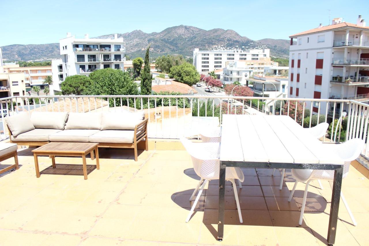 Beautiful Loft, Huge Sunny Terrace, View Over The And Sea *