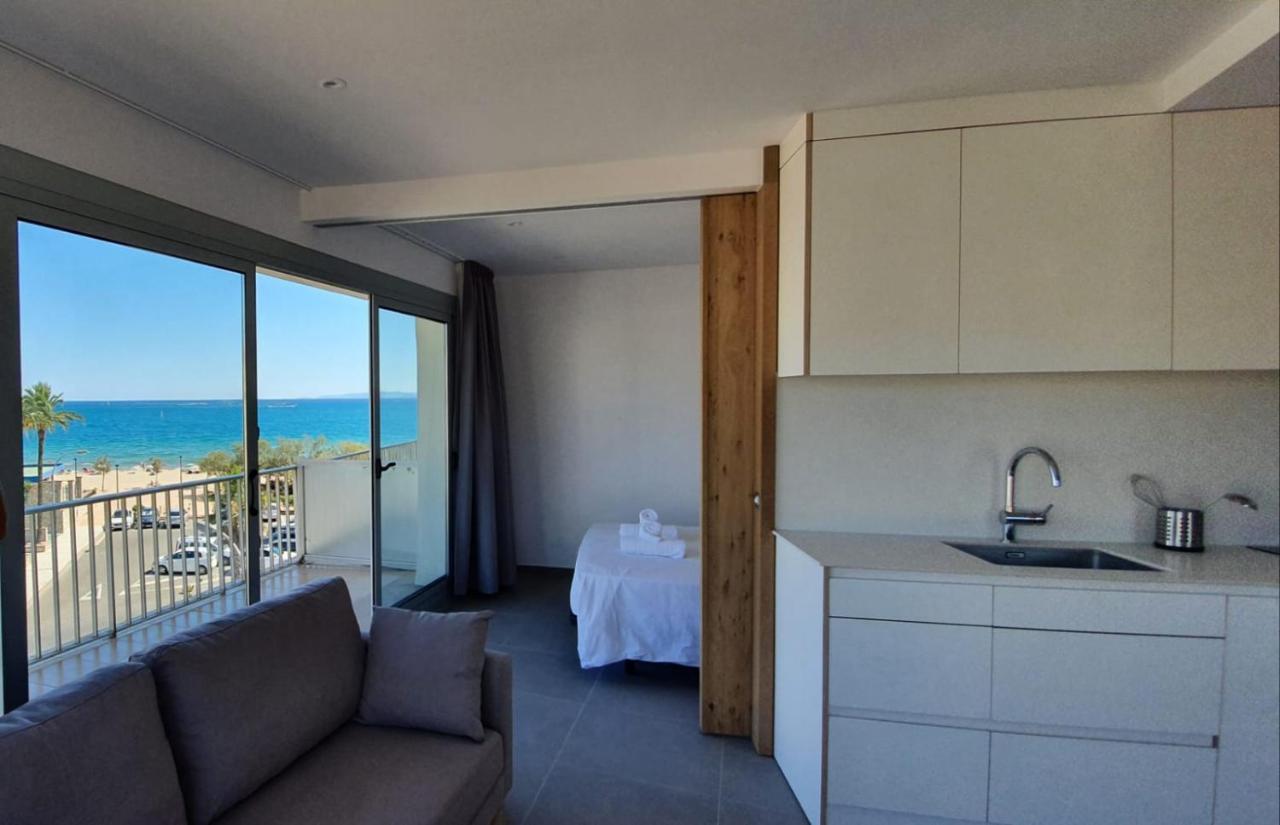 Beautiful Loft, Huge Sunny Terrace, View Over The And Sea Apartamento