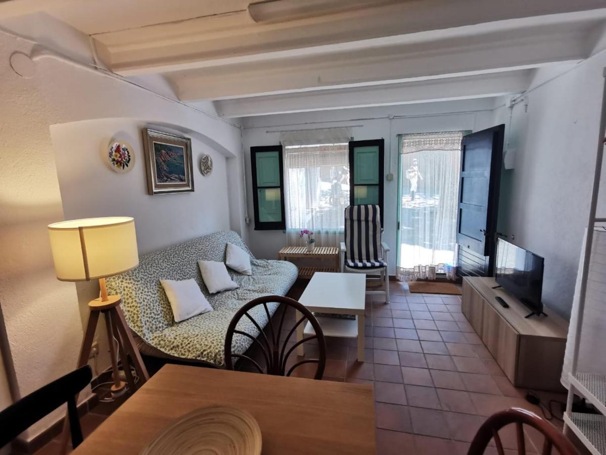 Cozy 30 Steps From The Ocean Apartamento Palafrugell