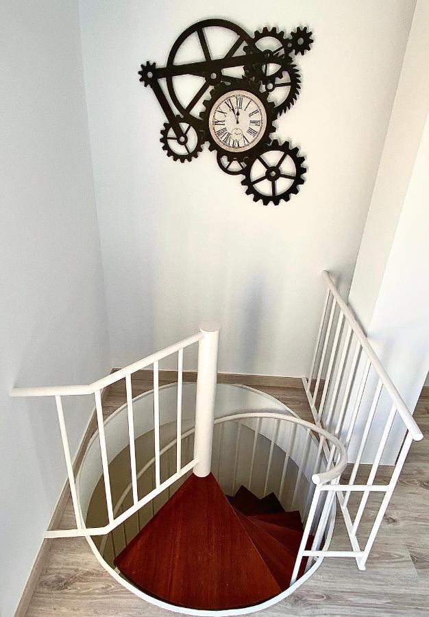 Spiral Stairs Duplex Figueres (Girona)