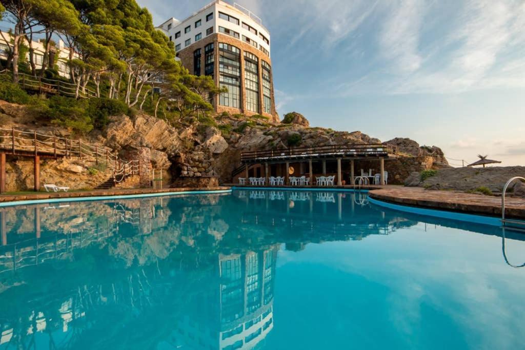 Precioso Apartmento Sobre El Mar, Cap Sa Sal, Begur, Girona *