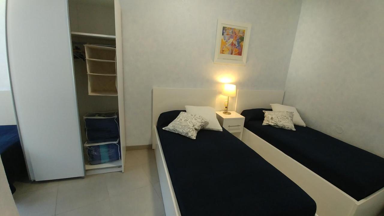 Apartamento Oasis B3 Rosas