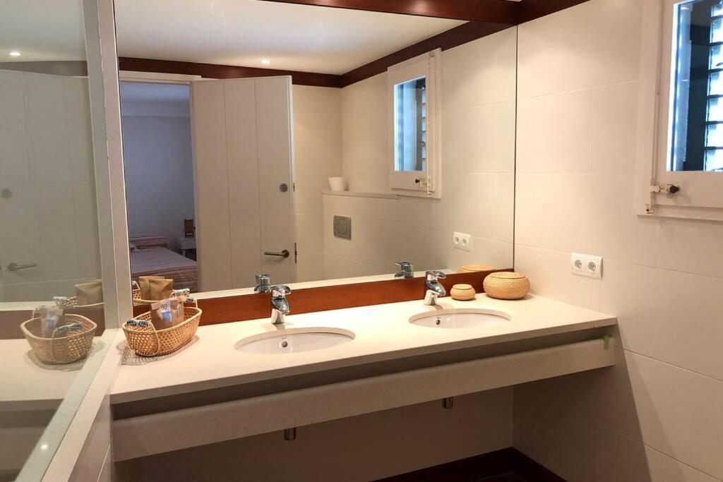 Roques - Casa En Primera Linea De Mar En Holiday home