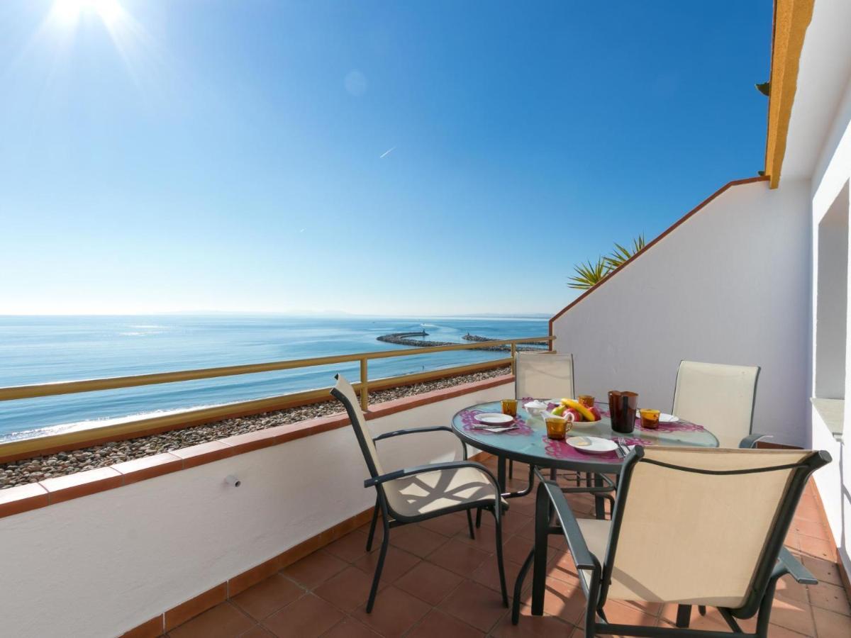 Apartamento Center-16 *