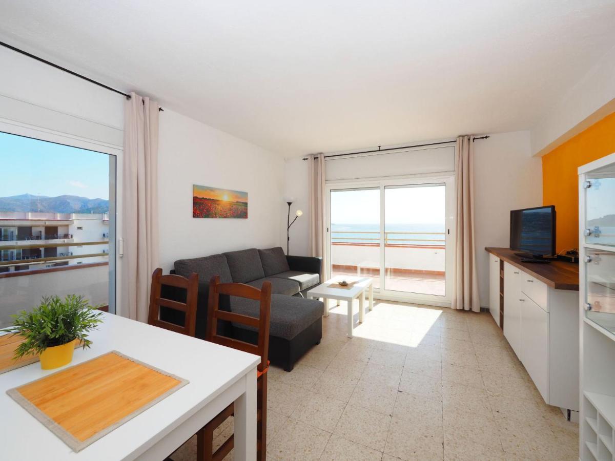 Center-16 Apartamento