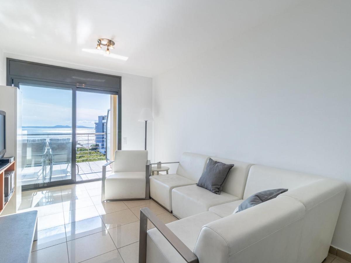 Mileni I By Interhome Apartment Roses