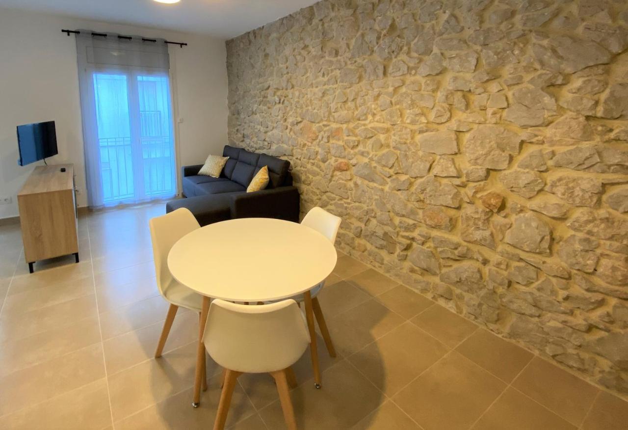 Centre Apartment *