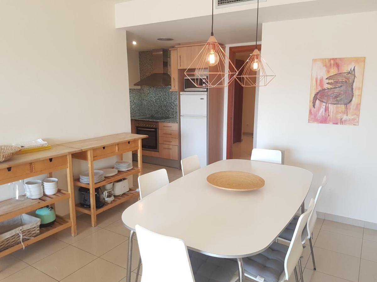 Beautiful 75m2 With View At The Beach, Pool, Parking *