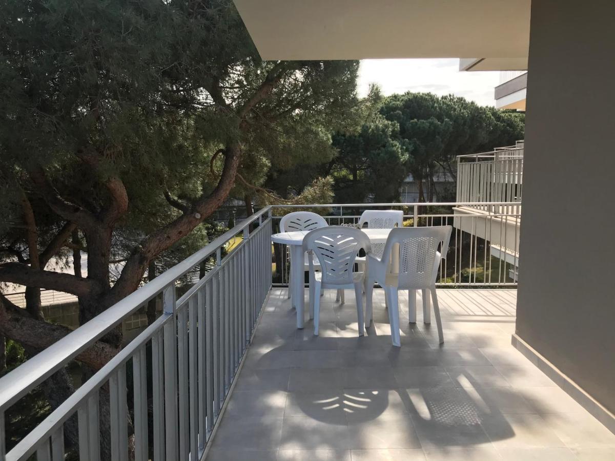 Con Terraza En La Playa De La Fosca