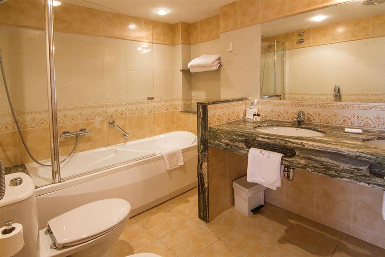 Rosa Hotel 3*