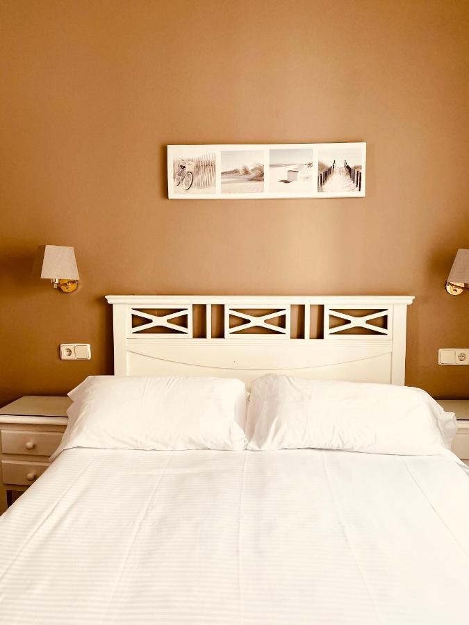 Carbonell Hotel Llanca