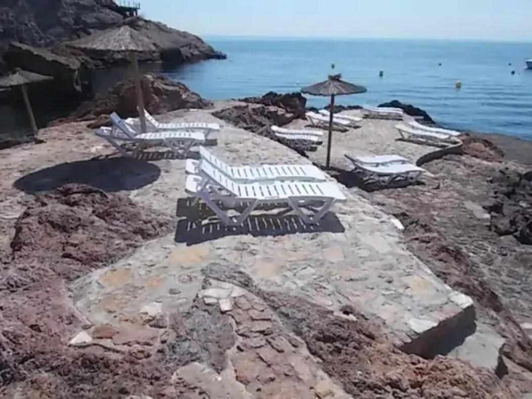 Cap Sa Sal 74 Con Terraza Literalmente Sobre El Mar *
